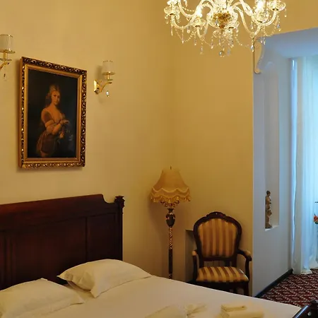 Queen Valery Hotel-2